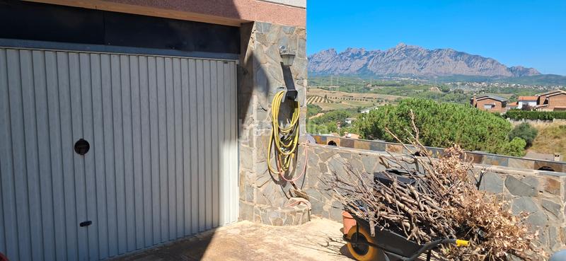 Foto 32f7bdb4-5ae3-4636-81d5-af8dcb0cb381. Xalet amb xemeneia calefacció aparcament piscina a Masquefa