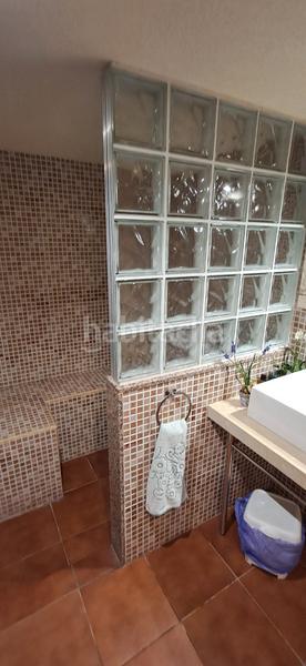 Foto a4a5cfa5-f875-4978-bc87-b880a86f8b36. Xalet amb xemeneia calefacció aparcament piscina a Masquefa