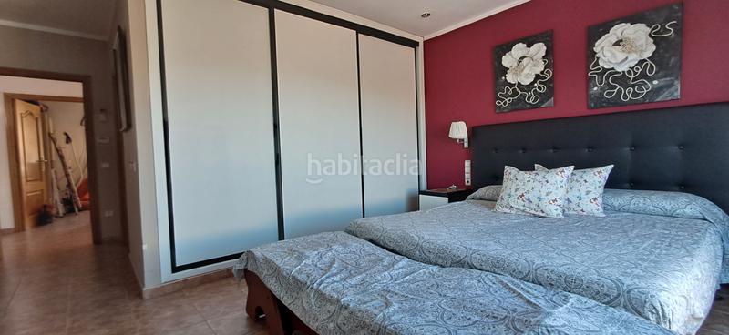 Foto eddd9360-768e-4a1a-9522-ca1d1c230d5d. Xalet amb xemeneia calefacció aparcament piscina a Masquefa