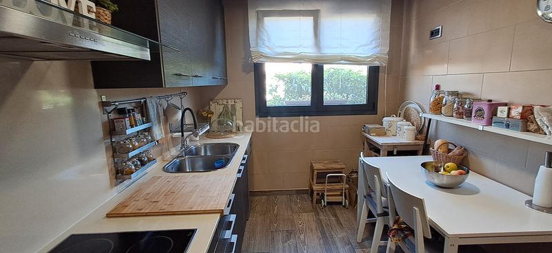 Foto 952793b5-2238-4931-a235-e69cc36c0761. Casa adossada amb xemeneia calefacció aparcament a Sant Antoni de Vilamajor