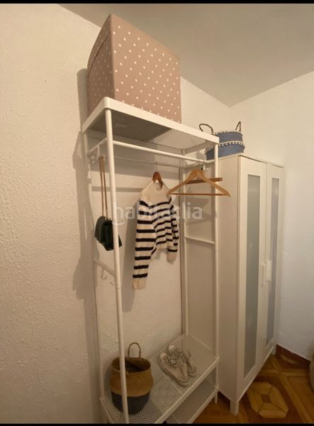 Foto 546dfb2a-abd2-447c-803a-d1afc4629a70. Apartament amb xemeneia calefacció aparcament piscina a Castelldefels