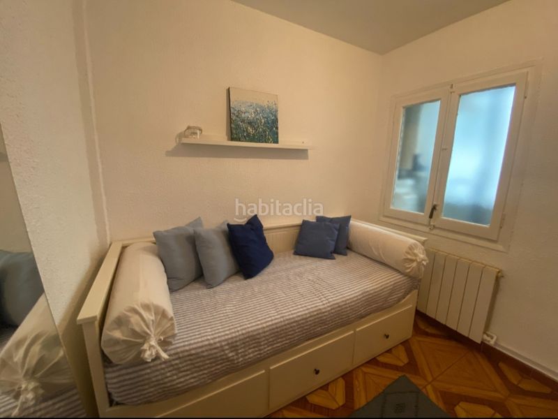 Foto 770f5032-ae42-4c02-adee-67249266f0c8. Apartament amb xemeneia calefacció aparcament piscina a Castelldefels