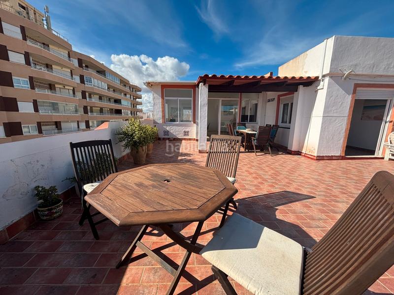 Foto a7627b30-2cad-408f-b343-09584f7fd301. Lloguer àtic amb xemeneia a Los Europeos Torrevieja