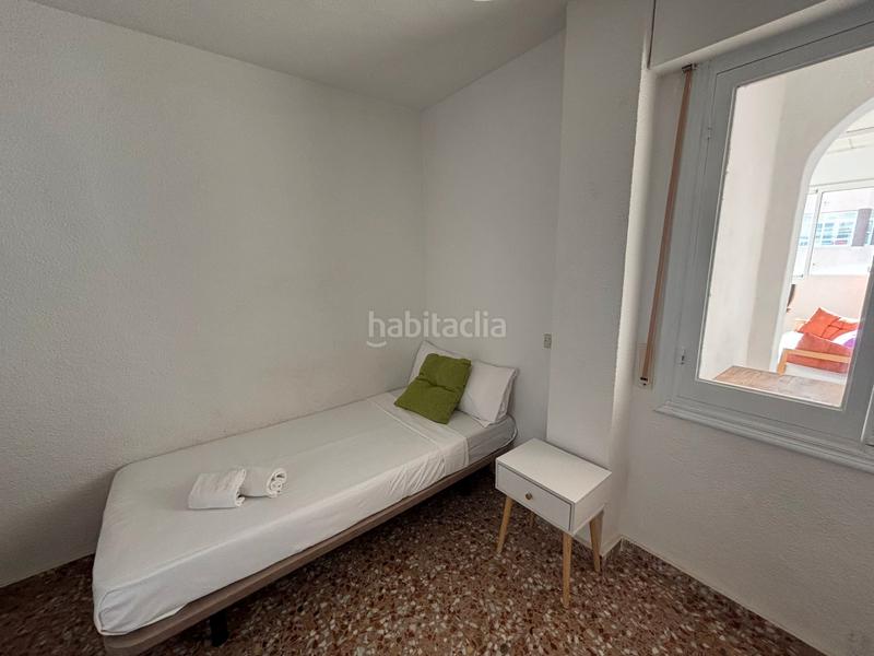 Foto 8ac57f53-9e46-4aff-8fe6-f2e8194d611b. Rent penthouse with fireplace in Los Europeos Torrevieja