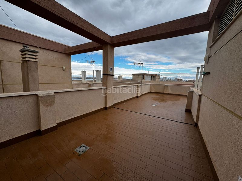 Foto 01ce3bd9-30fb-4c4b-adba-dde3f06081d1. Àtic amb piscina a Los Europeos Torrevieja