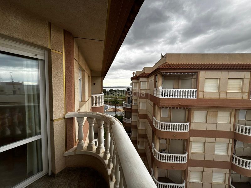 Foto 824c6198-ab49-4cfc-b1e4-8ed9016f94a2. Àtic amb piscina a Los Europeos Torrevieja