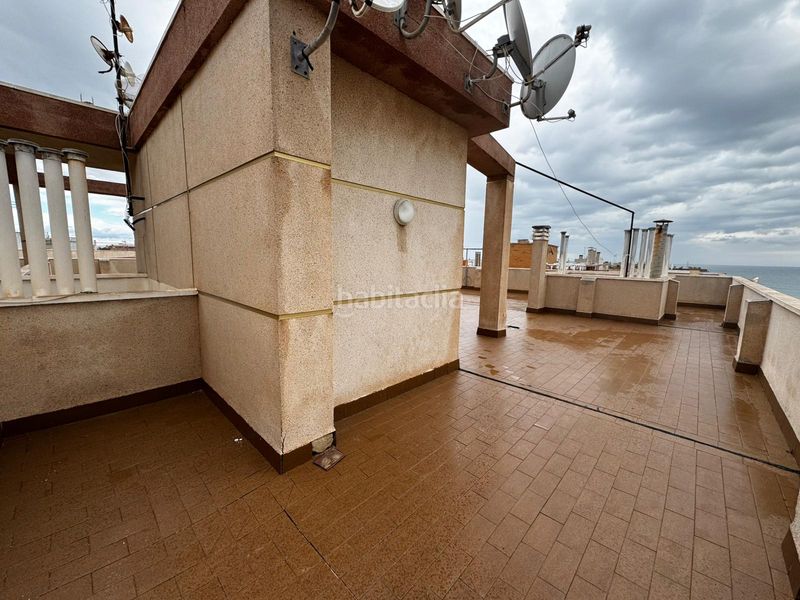 Foto a5eeef74-81bf-4c71-a541-37ff11889974. Àtic amb piscina a Los Europeos Torrevieja