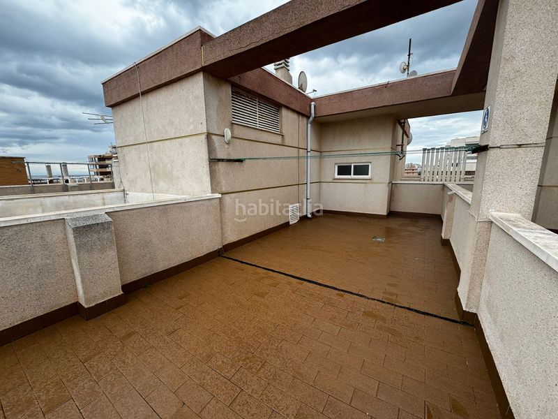 Foto b642df58-316b-4cdc-8631-b9c19be7a7b0. Àtic amb piscina a Los Europeos Torrevieja