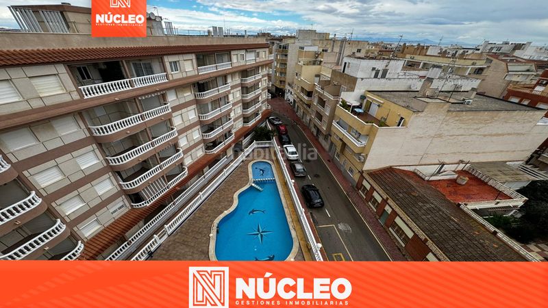 Foto cce16cd4-6849-410c-8385-07f1f56a339d. Àtic amb piscina a Los Europeos Torrevieja