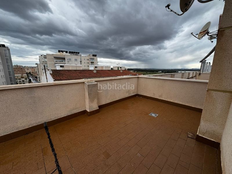 Foto e084cadd-3de7-4eaa-8f40-77f99c415e15. Àtic amb piscina a Los Europeos Torrevieja