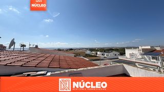 Reihenhaus  Avenida robleda. Robleda