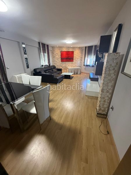 Foto c9ab2b85-4438-4ccc-b667-80ff444527aa. Piso en Peñamefecit - Avda Barcelona Jaén