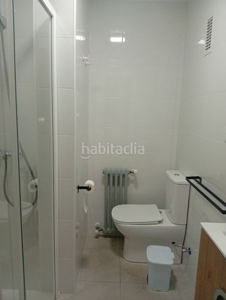 Foto b7b15454-2832-4410-9225-c80eb3934321. Lloguer pis amb calefacció a Hospital Jaén