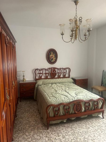 Foto aaf93785-8031-4a85-a689-0a849c43b0b8. Pis a San Ildefonso - Catedral Jaén