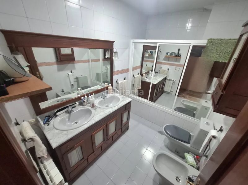 Foto 0687b3ff-8345-4920-86db-639dab53bd10. Casa amb xemeneia calefacció a Santa Isabel Jaén