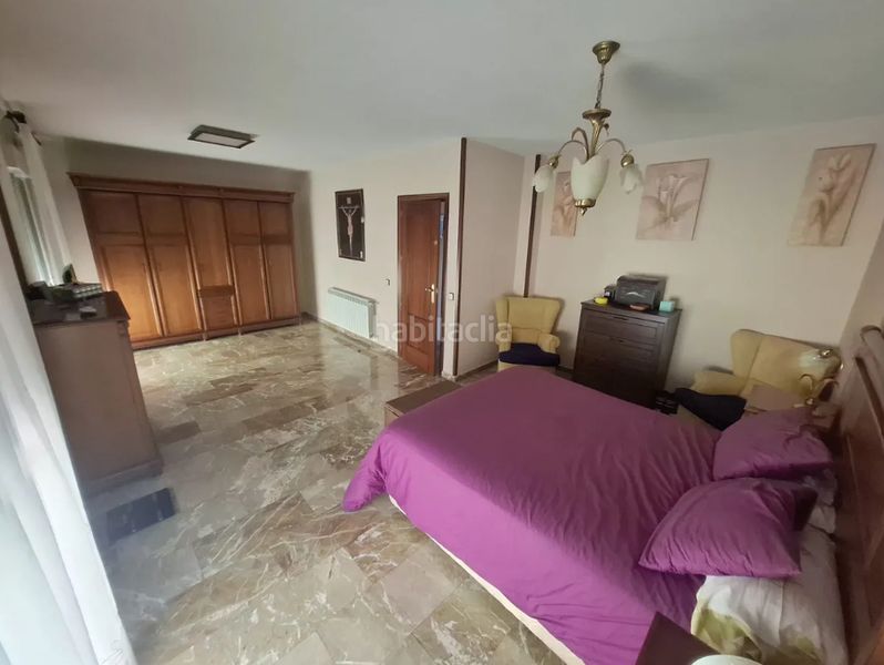 Foto 53908d19-295c-4e26-9b8c-e276a52162a7. Casa amb xemeneia calefacció a Santa Isabel Jaén