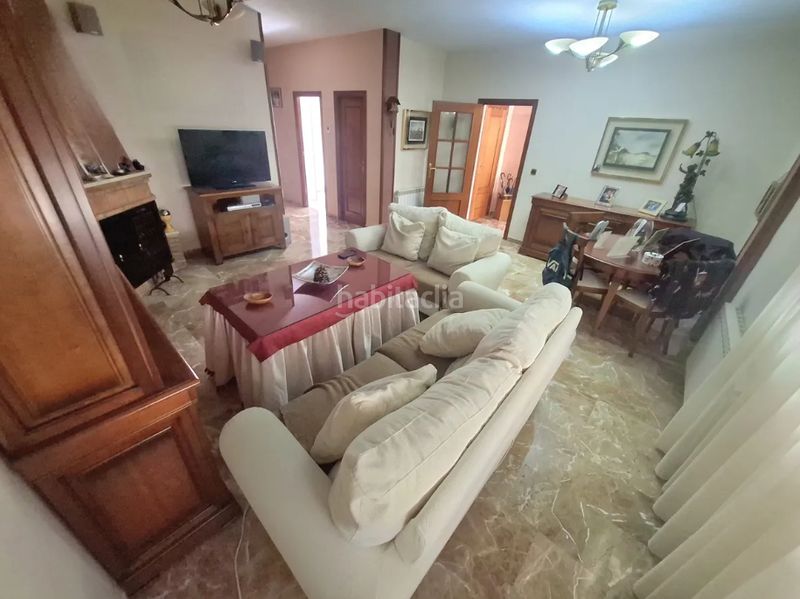 Foto b02da7f8-0793-4303-94c8-cd70534c599e. Casa amb xemeneia calefacció a Santa Isabel Jaén