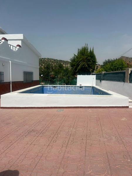 Foto 6cbd378f-88e6-4151-9984-e7b78b98c348. Xalet amb xemeneia aparcament piscina a Puente Jontoya - Puente de la Sierra - El Arroyo Jaén