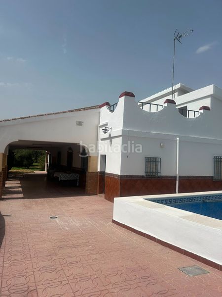 Foto 88bcadc0-cfbb-465e-a6f7-6d57a4b896b7. Xalet amb xemeneia aparcament piscina a Puente Jontoya - Puente de la Sierra - El Arroyo Jaén