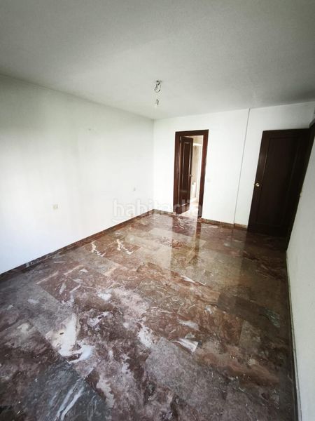 Foto 50a09838-1fb9-4505-940a-abb054924768. Pis amb calefacció aparcament piscina a Hospital Jaén