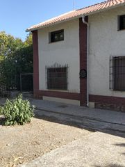 Chalet in Guardia de Jaén (La)