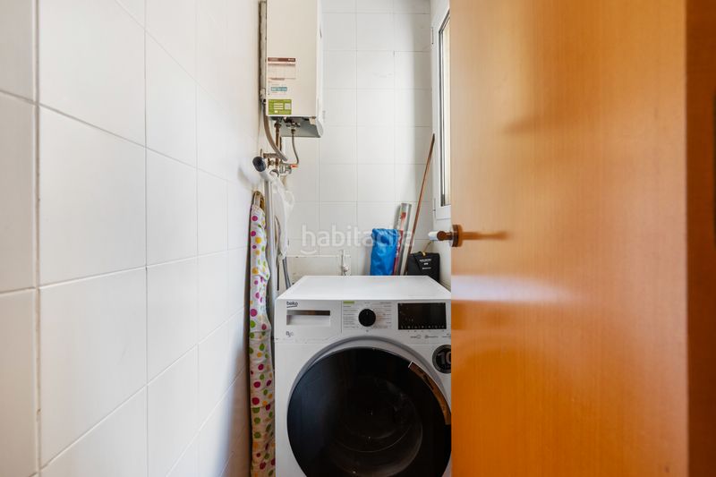 Foto 93b1a60b-d082-4052-9407-fe08373ccd14. Pis amb calefacció a Raval Barcelona