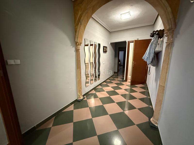 Foto f03736f3-43f0-4549-85f2-4fdd9049f7b0. Casa a schiera con riscaldamento in Torreblanca Sevilla