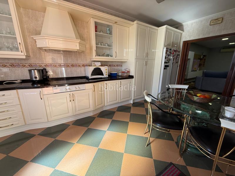 Foto 73e13c04-8ec6-405c-95cc-981ed57cdbad. Semi detached house with heating in Torreblanca Sevilla