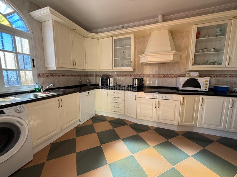 Foto 832a3369-3ebe-4f60-8322-0982d2236600. Semi detached house with heating in Torreblanca Sevilla