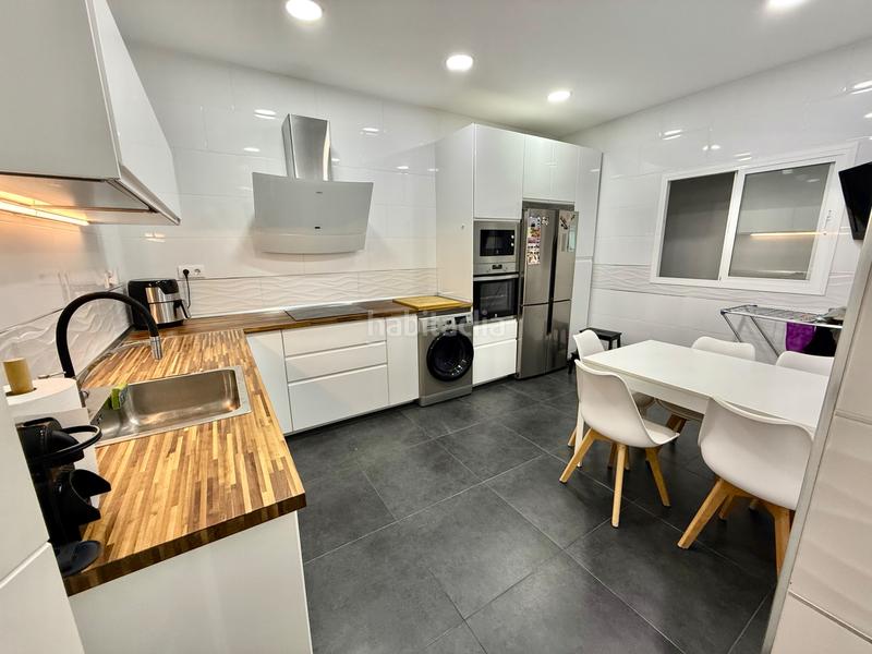 Foto 56eb10fb-a493-4acb-ab3b-ed7f0e465f63. Pis amb calefacció a Alameda - Mentidero - Teatro Falla Cádiz