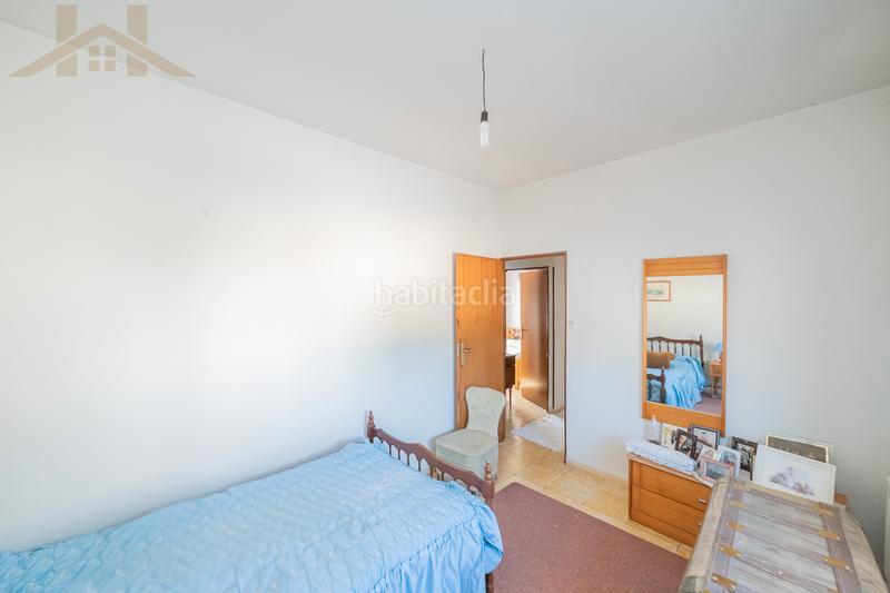 Foto fbf42058-9a69-41eb-88cb-fba103d3e662. Maison jumelée avec cheminée chauffage dans Soto del Real