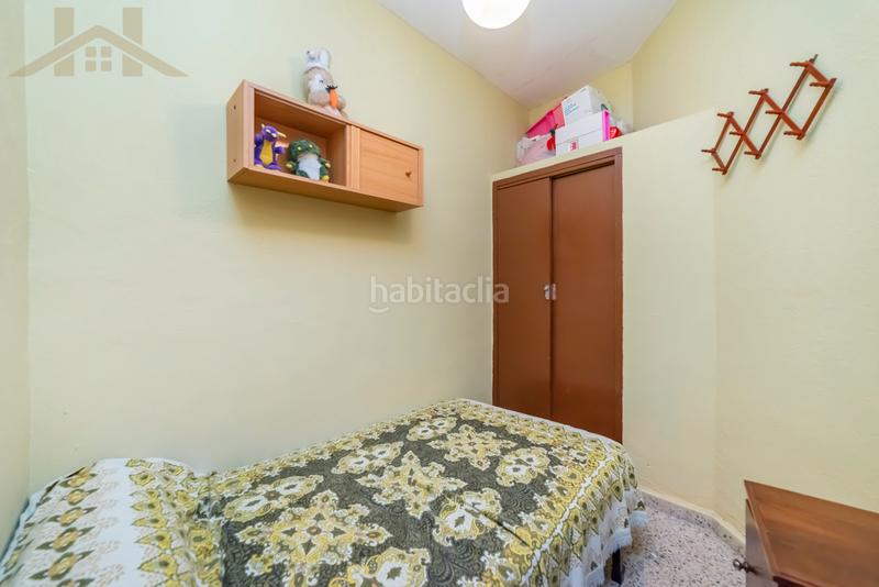 Foto 5b2cbe18-b38f-4c03-810f-893abc43fa76. Casa bifamiliare con riscaldamento in Miraflores de la Sierra