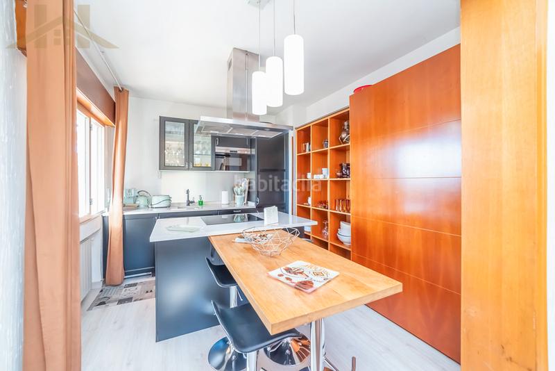 Foto e6d0e5c2-608c-497b-8435-3954a58fa8b9. Xalet amb xemeneia aparcament a Manzanares el Real