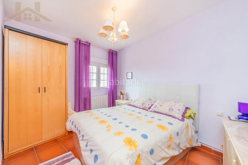 Foto a8fabc82-8dcf-409f-a872-ed76e444caf6. Chalet avec chauffage parking piscine dans Miraflores de la Sierra