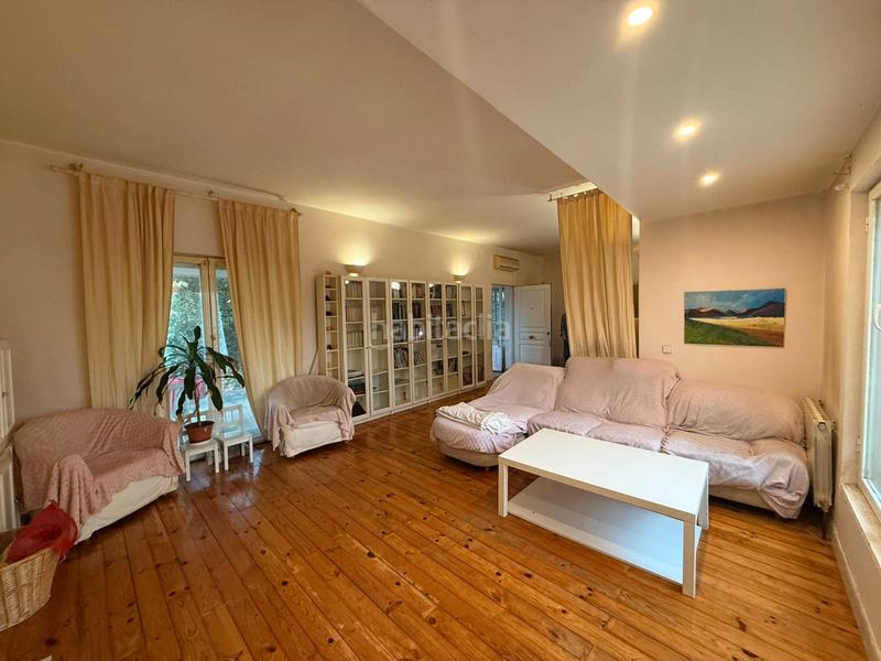 Foto 8afe3981-74a2-47ea-9f4f-85f1661dc98e. Chalet con riscaldamento piscina in Soto del Real