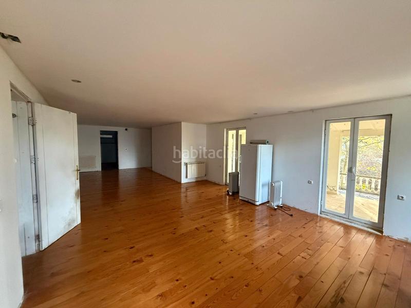 Foto c6a1267f-ee9c-4d19-b1a9-36084312042b. Chalet con riscaldamento piscina in Soto del Real