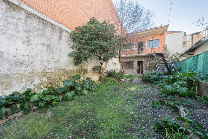 Foto 5beb81ad-fd9c-488b-9a4e-65d3acfbd065. Casa  / chalet pareado en venta en calle de los panaderos en Manzanares el Real