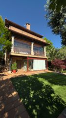 Chalet  Calle cañada. Hogares manzanares vende en exclusiva espectacular  chalet indep