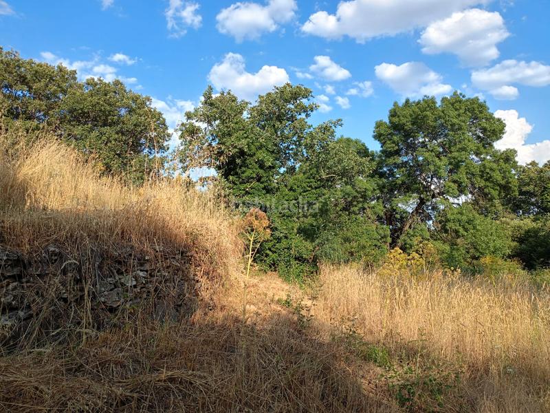 Foto fa3cdfb9-91d5-4bcb-a613-393721a62a6d. Propriété dans Miraflores de la Sierra