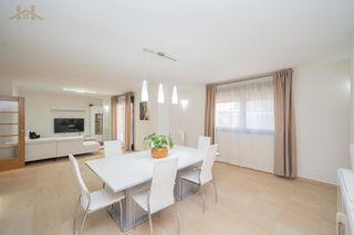 Chalet  Calle pico del águila. Casa / chalet pareado en venta en calle pico del águila  miraflo