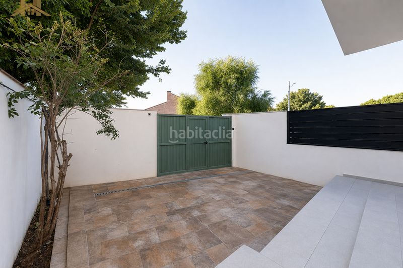 Foto 4913643f-2f4f-4c00-9cd2-c4d31f8ff8ba. Casa adossada amb aparcament a Soto del Real