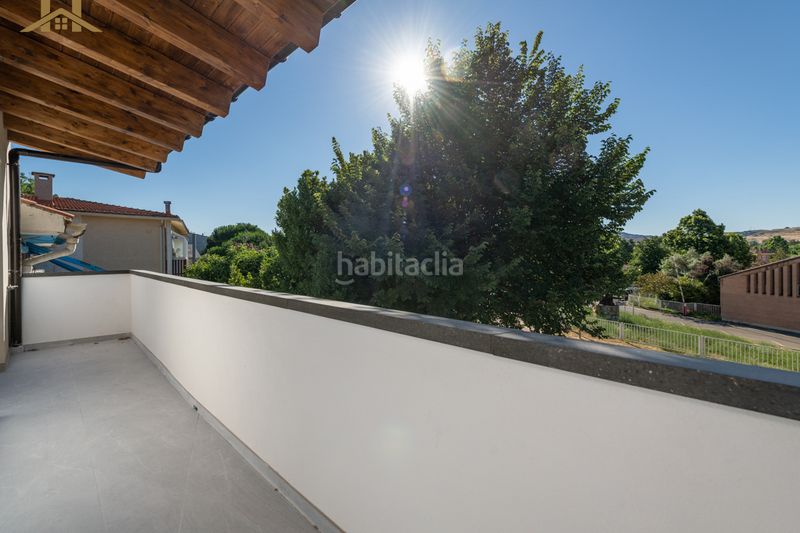 Foto bd92be24-a27c-4388-9c3f-3838e1940974. Casa adossada amb aparcament a Soto del Real