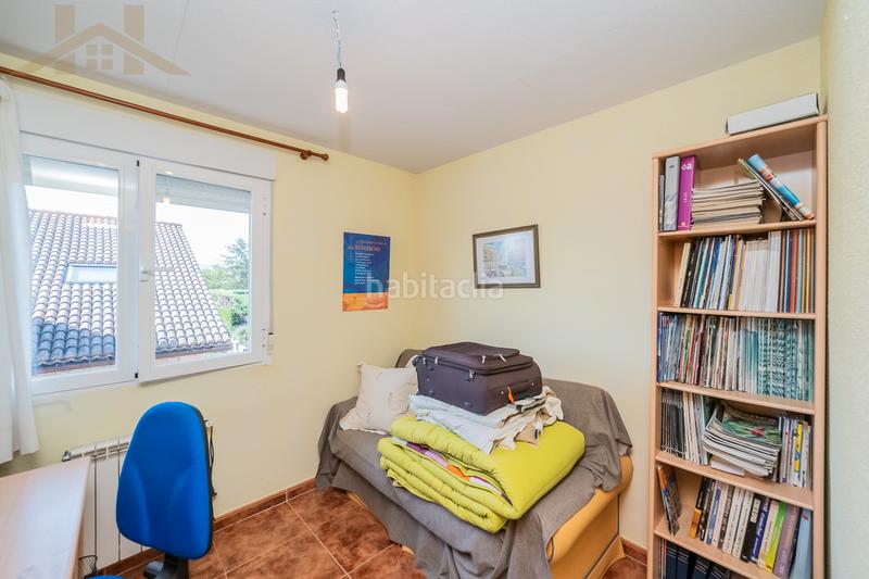 Foto 2f9048e8-2487-43e2-96ac-59af4a399945. Chalet avec chauffage parking dans Mataelpino