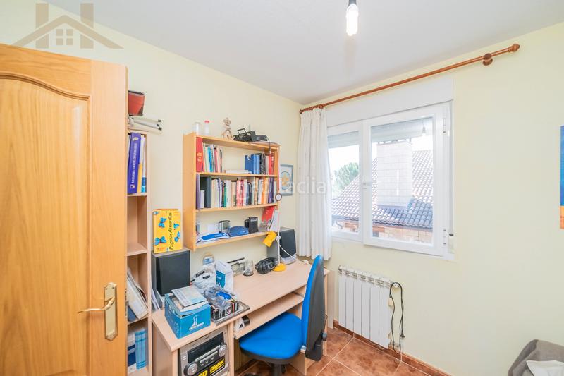 Foto 3fcedffd-9787-4de8-a5dc-83d9a3bdde2b. Chalet avec chauffage parking dans Mataelpino