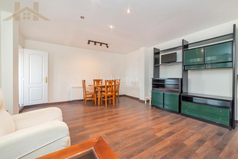 Foto 93acfb6a-c331-4fb4-8b51-003d6c5098fc. Appartamento con riscaldamento in Miraflores de la Sierra