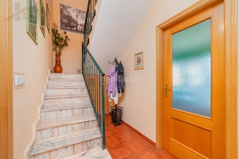 Foto 22dd52df-087f-47ca-ac3d-86117902caa2. Casa bifamiliare con riscaldamento parcheggio in Miraflores de la Sierra