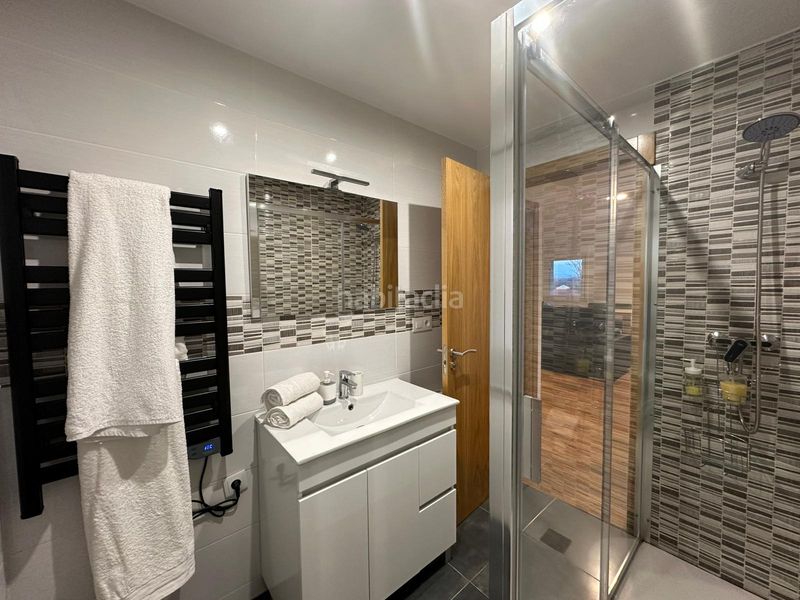 Foto a2801b99-9d74-4e88-8d7e-ac5a9bbf22f6. Location maison avec cheminée chauffage dans Vilardevós