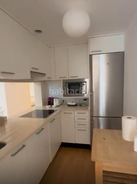 Foto 785ea7fd-b86a-4b5e-af2c-1a7c9e75c22f. Àtic amb calefacció aparcament a Sanxenxo pueblo Sanxenxo