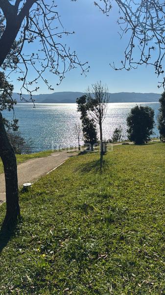 Foto 97bb5adb-4d07-45f9-9c4d-73b2599ecff3. Àtic amb calefacció aparcament a Sanxenxo pueblo Sanxenxo