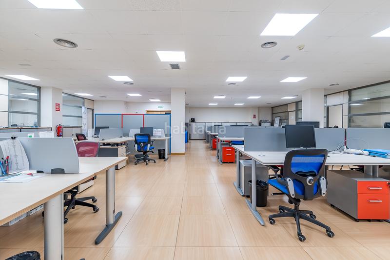 Foto 54a65bd5-6cc4-4457-a41a-50b13d3fe627. Ufficio in calle mahon 6 in El Pinar-Punta Galea Rozas de Madrid (Las)